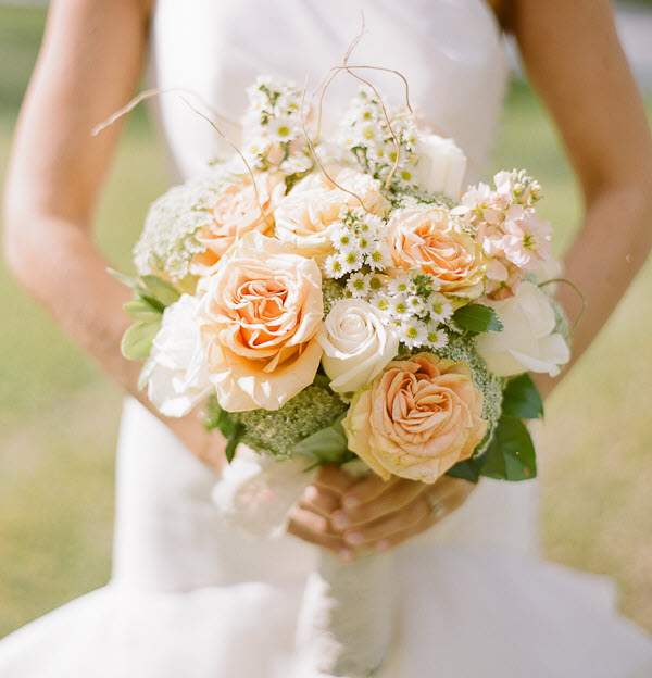 Mẫu hoa cưới cầm tay cô dâu đẹp nhất trong ngày cưới