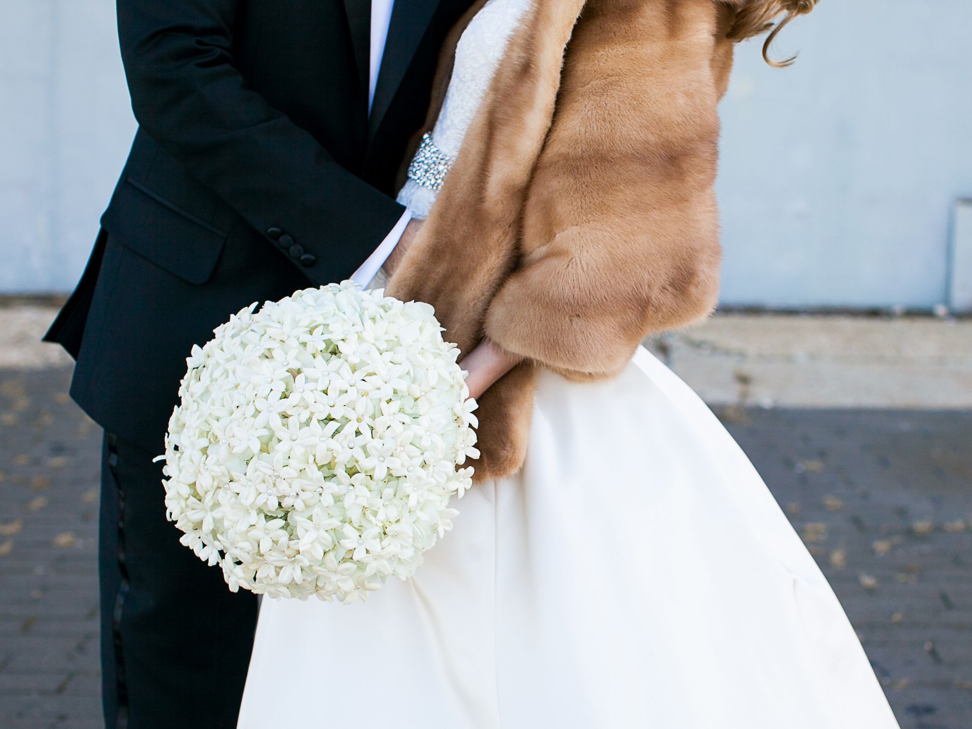 Mẫu hoa cưới cầm tay đơn giản đẹp