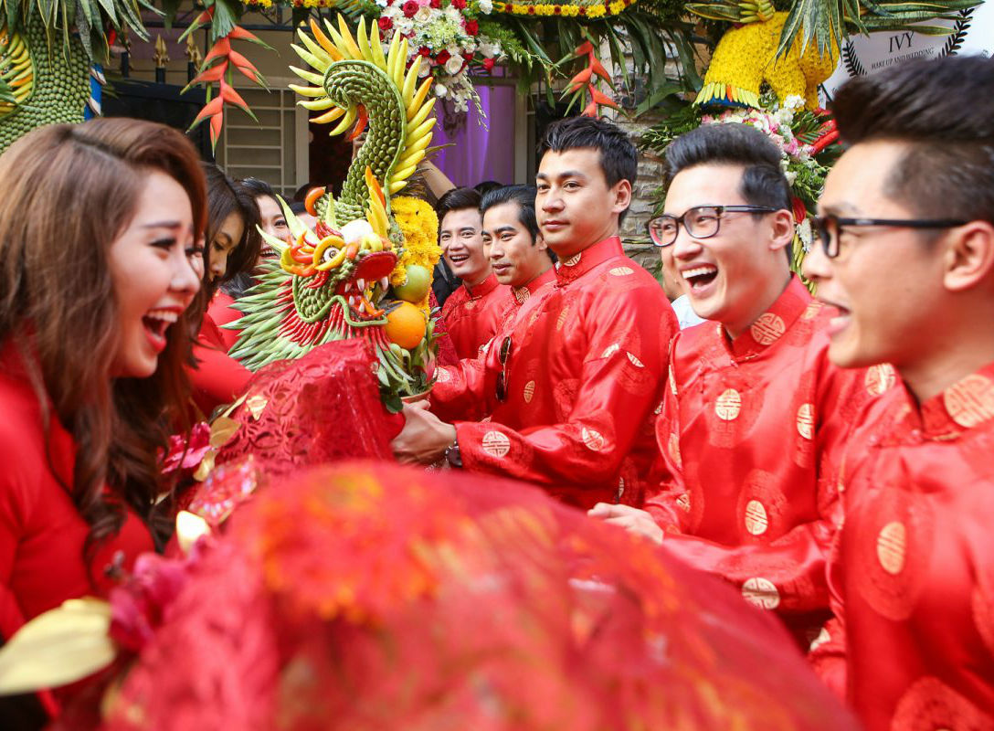 Phong tục cưới hỏi truyền thống của người Việt Nam - VÁY CƯỚI CAO CẤP LINH NGA BRIDAL