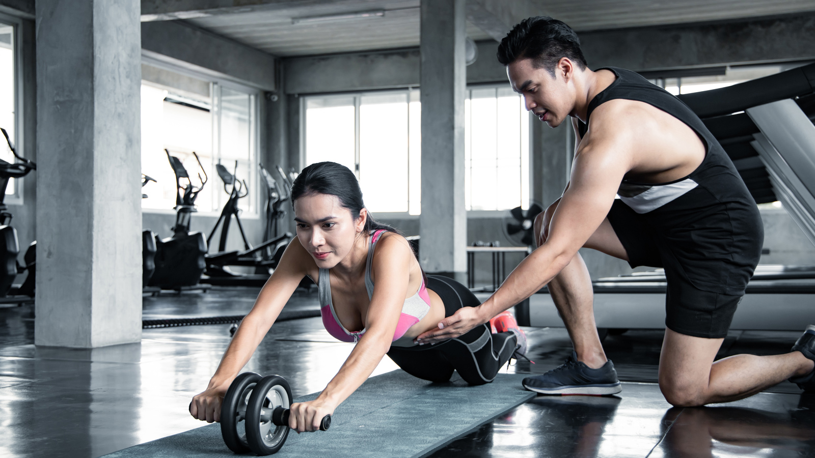 Tập thể dục có làm bạn lùn hơn không? Nam giới tập gym có tăng chiều cao được không? - Mát mẻ