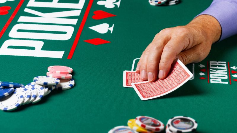 Buff trong Poker là gì? Lưu ý khi sử dụng Buff trong Poker